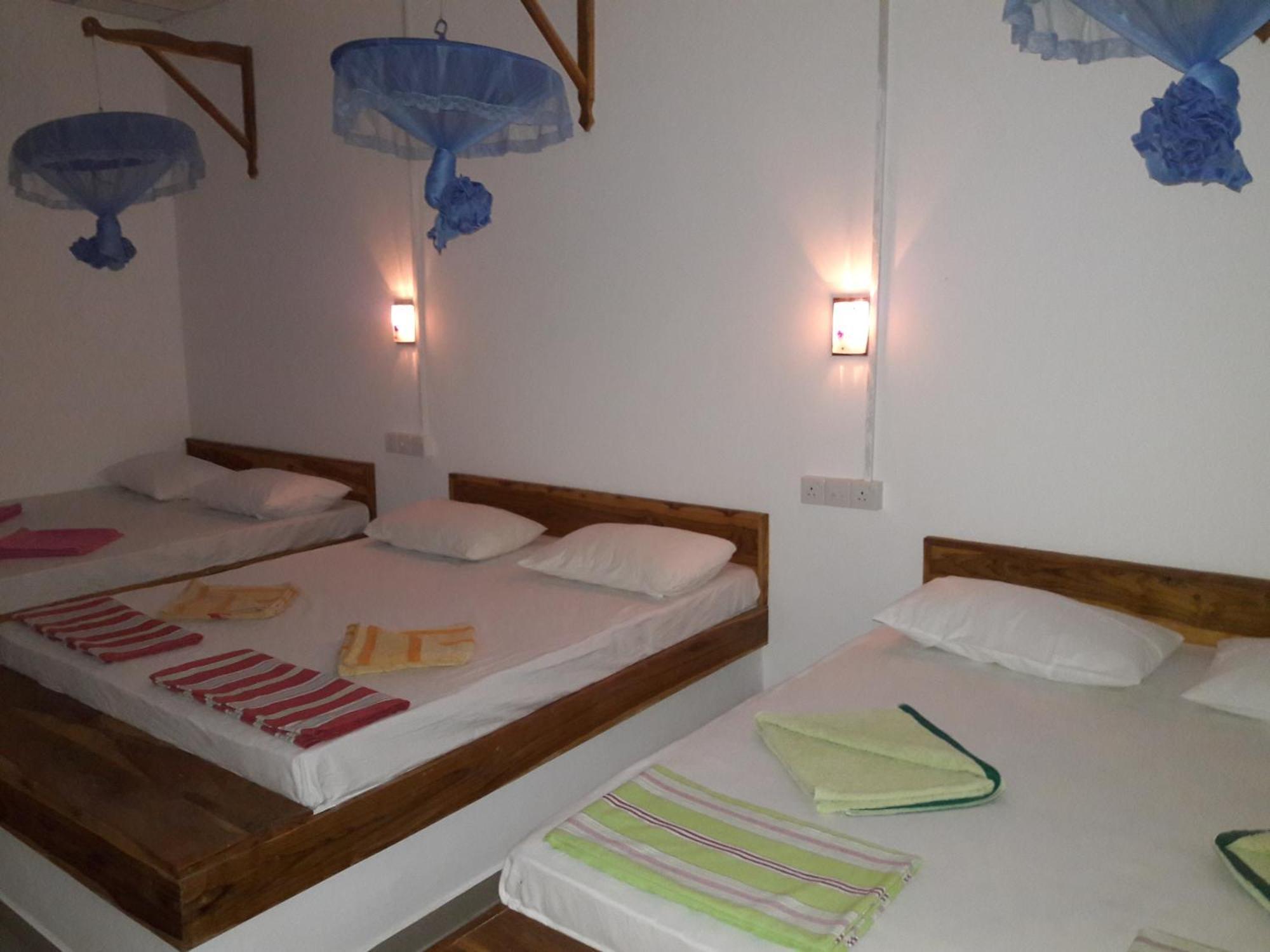 Share Safari House Udawalawe Bed & Breakfast Екстериор снимка