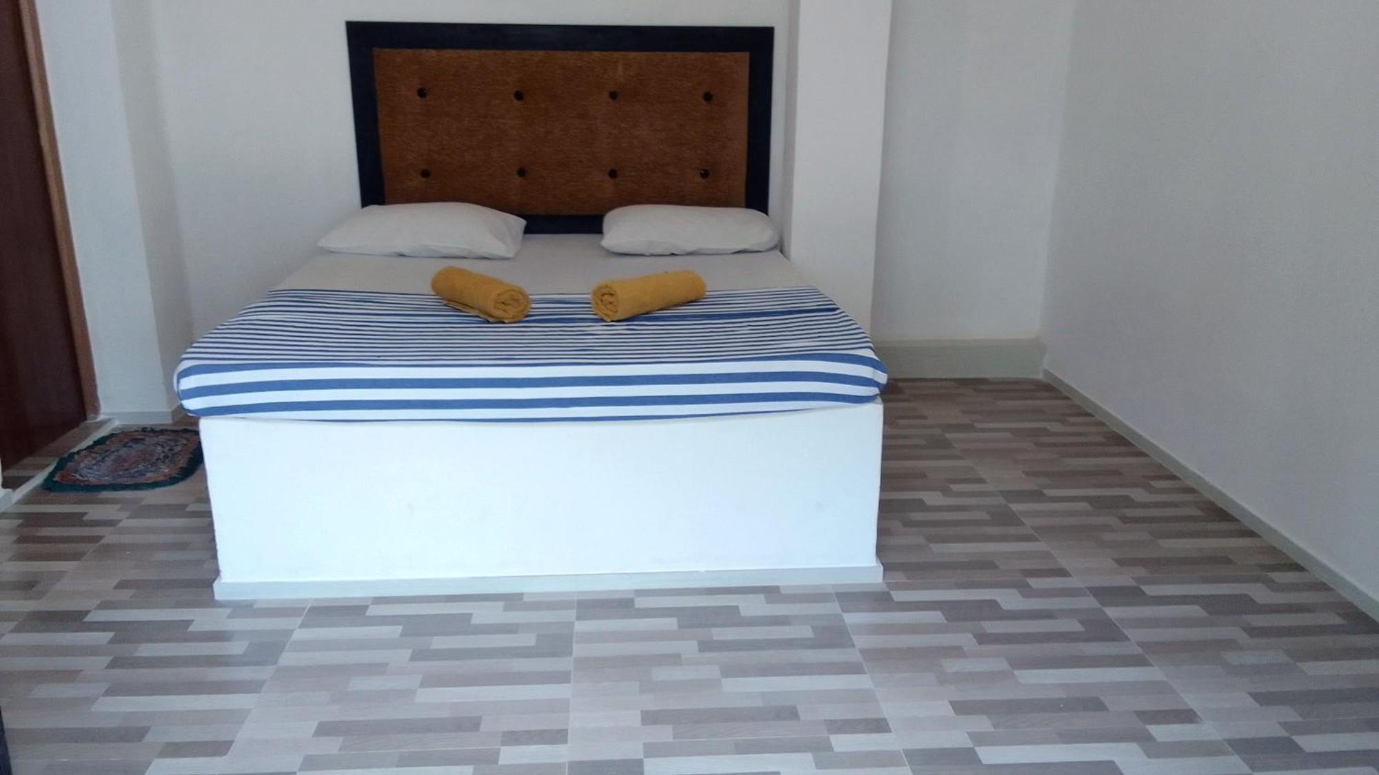 Share Safari House Udawalawe Bed & Breakfast Екстериор снимка